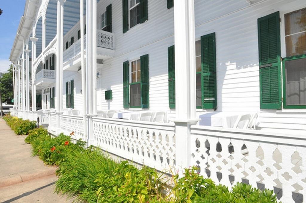 The Chalfonte Hotel Cape May Eksteriør billede
